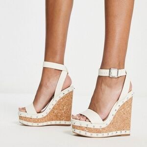 Steve Madden Women’s Behati Cork Wedge Studded Platform Sandals Sz 8.5 in Bone